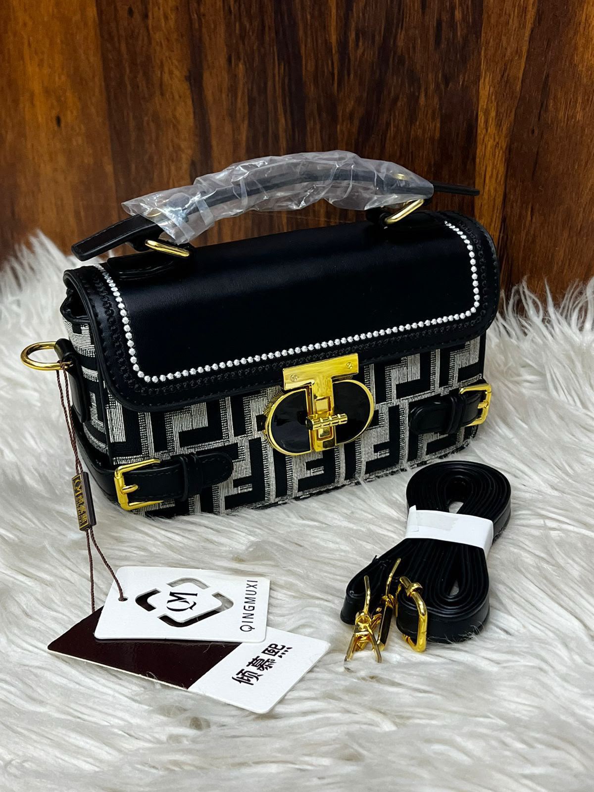 Elegant Premium Crossbody Bag