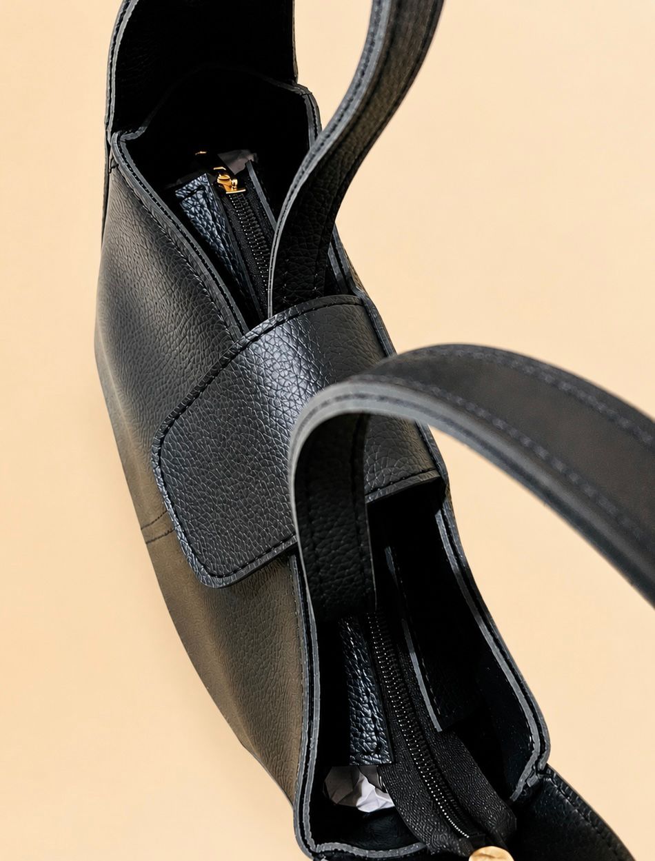 Shoulder Bag Black