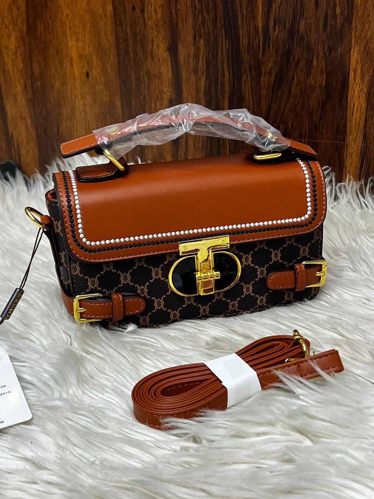Elegant Premium Crossbody Bag