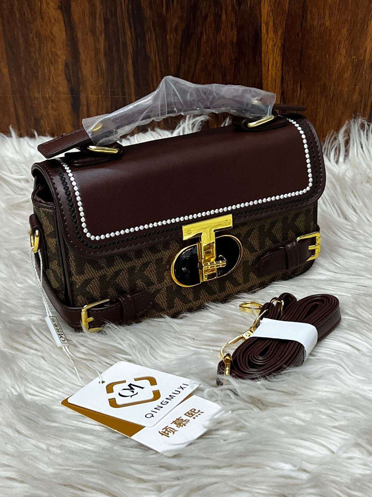 Elegant Premium Crossbody Bag